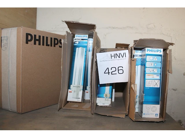 Lampjes philips in diverse uitvoeringen in vier doosjes. - afbeelding 1 van  1