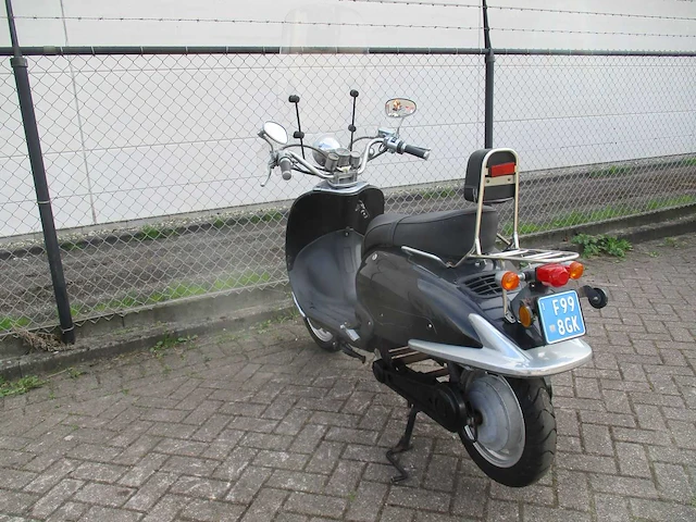 Lanbei - e-snorscooter - lanbei retro - e-scooter - afbeelding 2 van  11