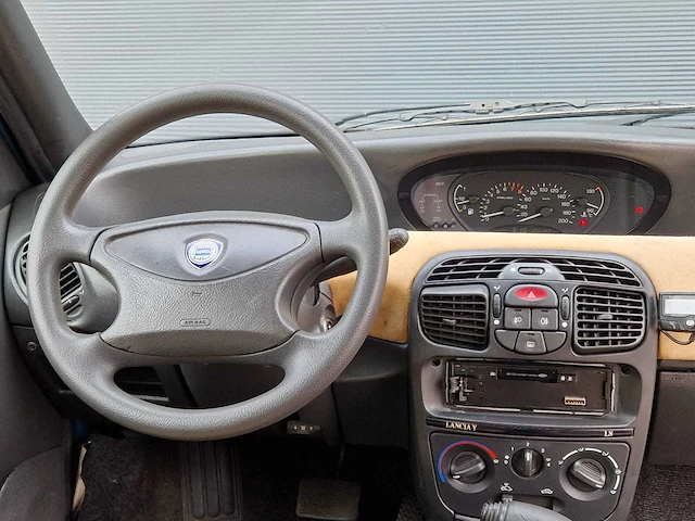 Lancia - 1999 - ypsilon - 1.2 ls ecvt - zf-jn-16 - afbeelding 3 van  17