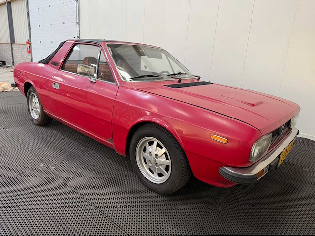 Lancia - beta - oldtimer - 1978 - afbeelding 25 van  28