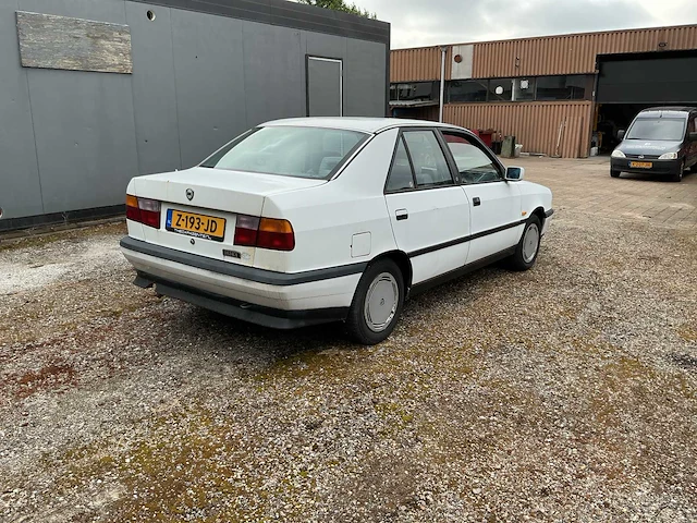 Lancia - dedra - 1.6 i.e. - youngtimer > 15 - afbeelding 9 van  14