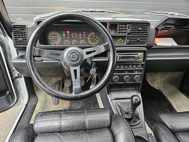 Lancia - delta - 2.0-16v hf integrale - yt-75-gj - origineel nederlands - afbeelding 8 van  36