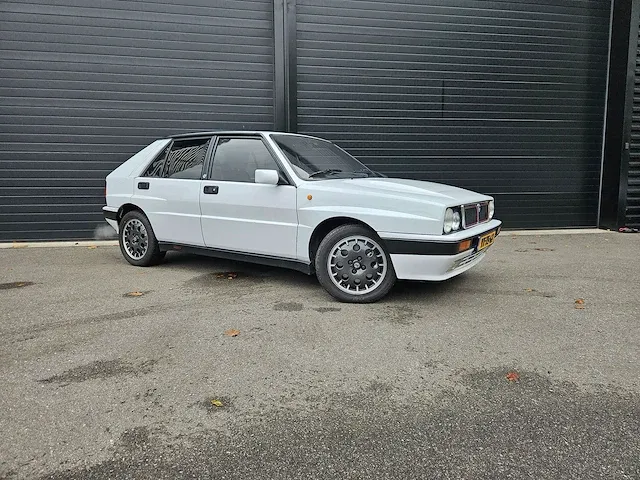 Lancia - delta - 2.0-16v hf integrale - yt-75-gj - origineel nederlands - afbeelding 31 van  36