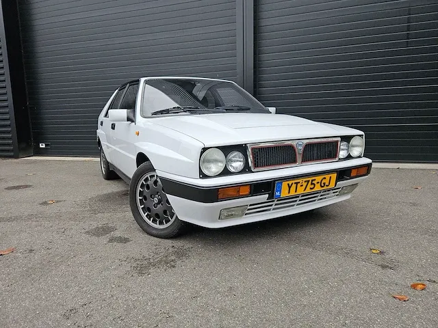 Lancia - delta - 2.0-16v hf integrale - yt-75-gj - origineel nederlands - afbeelding 32 van  36