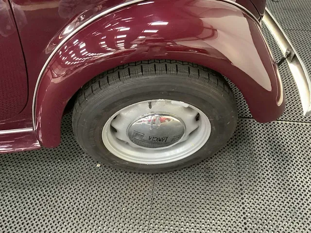 Lancia aprilla oldtimer - 1938 - afbeelding 33 van  40