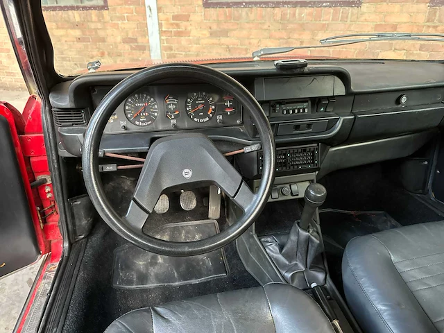 Lancia beta zagato spider 2.0 injection 120pk 1981 - afbeelding 8 van  32