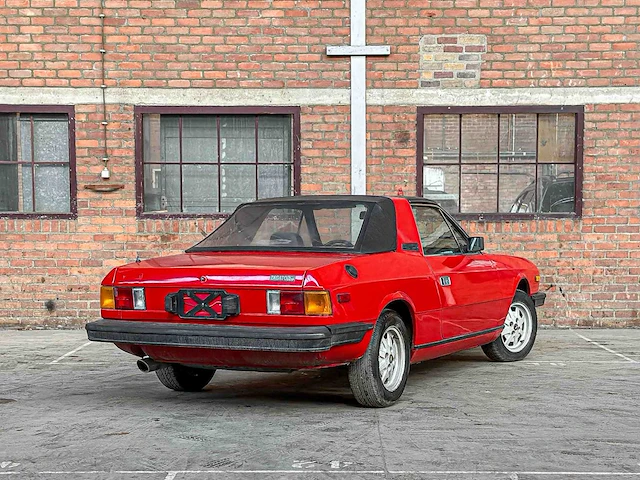 Lancia beta zagato spider 2.0 injection 120pk 1981 - afbeelding 2 van  32