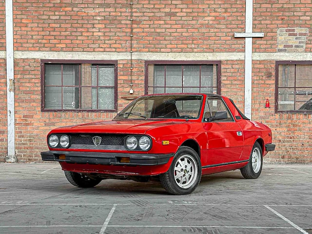 Lancia beta zagato spider 2.0 injection 120pk 1981 - afbeelding 1 van  32