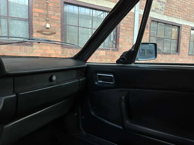 Lancia beta zagato spider 2.0 injection 120pk 1981 - afbeelding 16 van  32