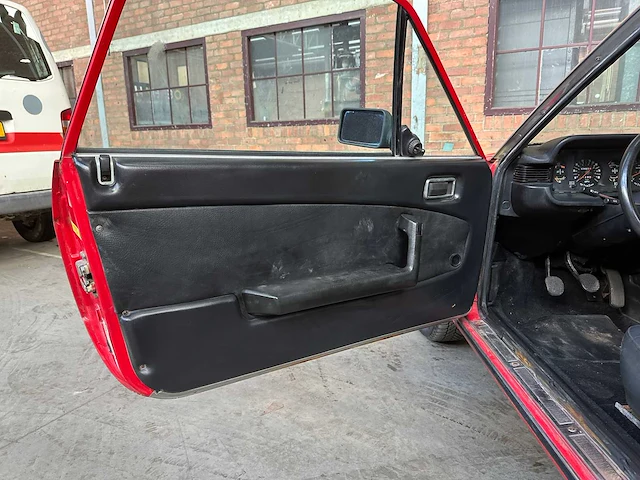 Lancia beta zagato spider 2.0 injection 120pk 1981 - afbeelding 17 van  32