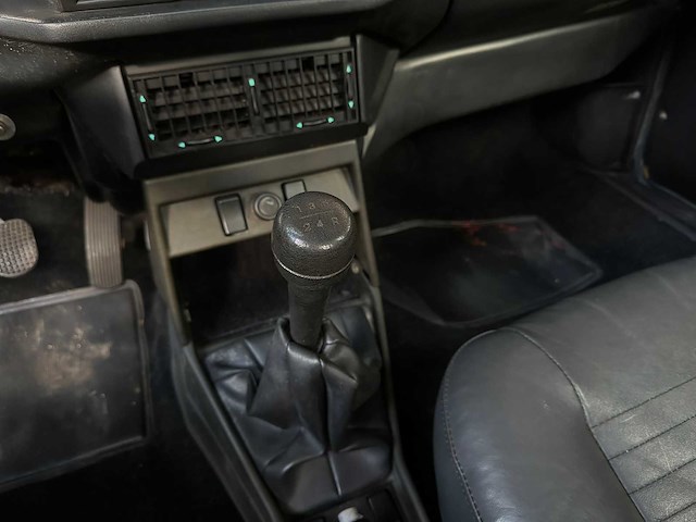 Lancia beta zagato spider 2.0 injection 120pk 1981 - afbeelding 14 van  32