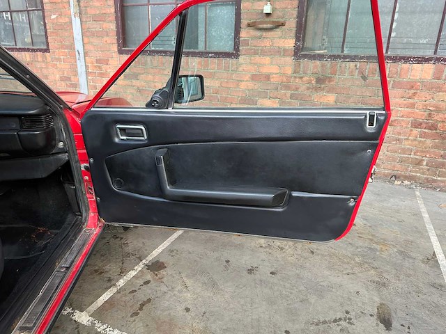 Lancia beta zagato spider 2.0 injection 120pk 1981 - afbeelding 19 van  32