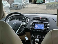 Lancia delta 1.4 m air platinum, 36-txd-3 - afbeelding 3 van  15