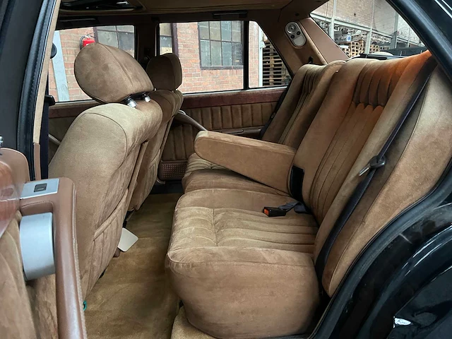 Lancia thema 8.32 (ferrari) limousine 215pk 1975 - afbeelding 27 van  42