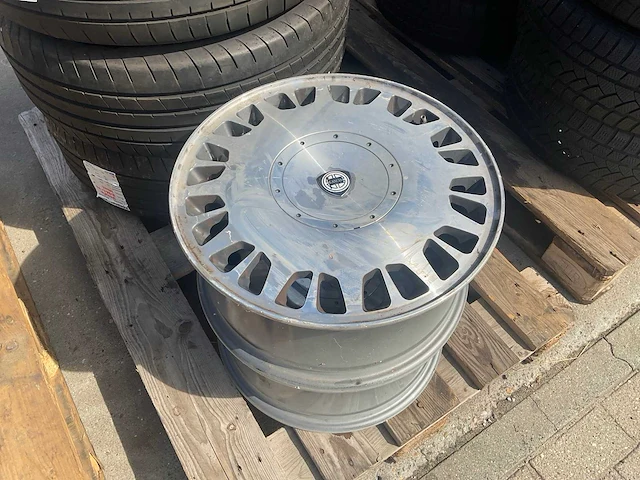 Lancia velg 7jx16h2-39 (2x) - afbeelding 2 van  9