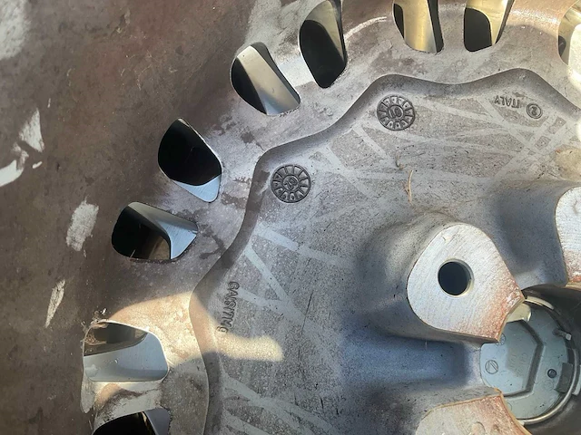 Lancia velg 7jx16h2-39 (2x) - afbeelding 7 van  9