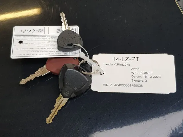 Lancia ypsilon 1.2 vanity, 14-lz-pt - afbeelding 6 van  15
