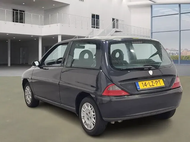 Lancia ypsilon 1.2 vanity, 14-lz-pt - afbeelding 9 van  15