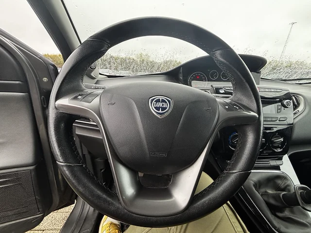 Lancia ypsilon 5p/d,2011 - afbeelding 6 van  29