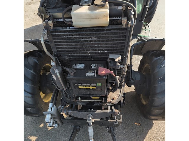 Land- of bosbouwtrekker, john deere, 3320, 2012 - afbeelding 19 van  41