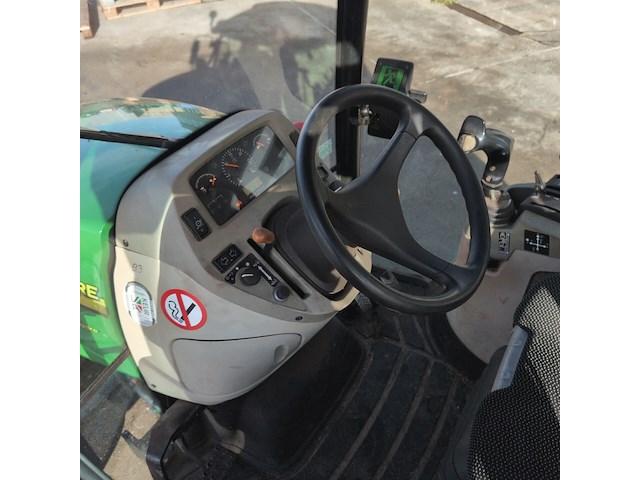 Land- of bosbouwtrekker, john deere, 3320, 2012 - afbeelding 22 van  41