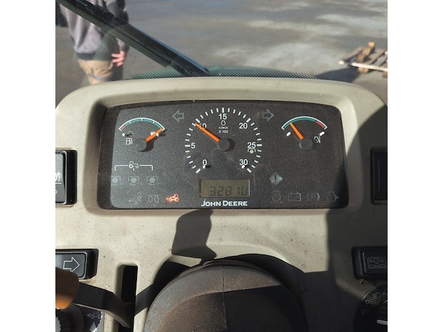 Land- of bosbouwtrekker, john deere, 3320, 2012 - afbeelding 25 van  41