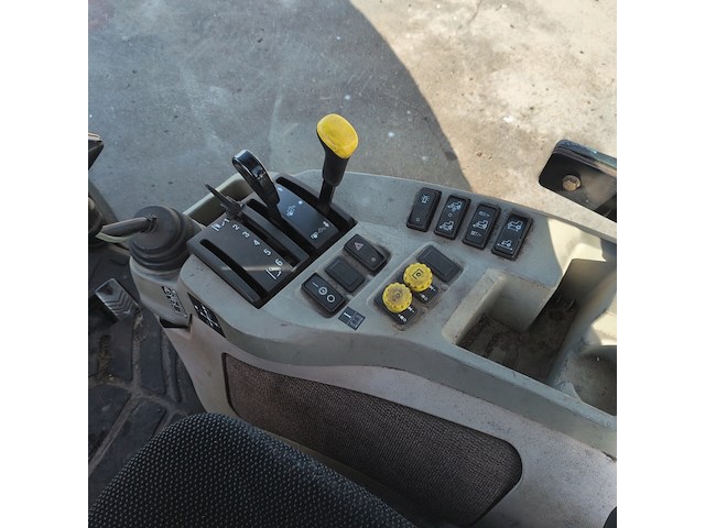 Land- of bosbouwtrekker, john deere, 3320, 2012 - afbeelding 31 van  41