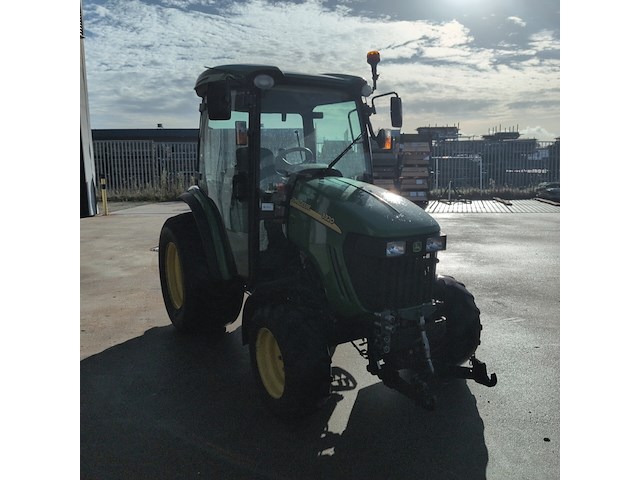 Land- of bosbouwtrekker, john deere, 3320, 2012 - afbeelding 39 van  41