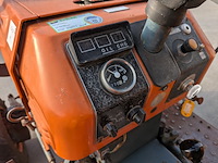 Land- of bosbouwtrekker kubota, d8200, bouwjaar 1987 - afbeelding 14 van  29