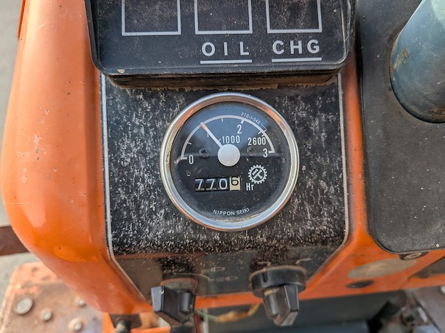 Land- of bosbouwtrekker kubota, d8200, bouwjaar 1987 - afbeelding 15 van  29