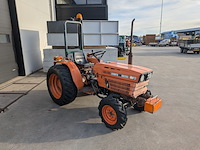 Land- of bosbouwtrekker kubota, d8200, bouwjaar 1987 - afbeelding 27 van  29