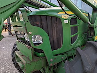Land- of bosbouwtrekker met voorlader en grondbak john deere, 6230 premium, bouwjaar 2007 - afbeelding 3 van  46