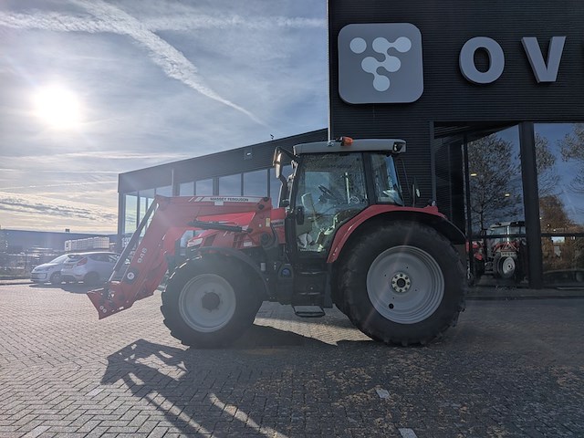 Land- of bosbouwtrekker met voorlader, massey ferguson, 5710 sl, 2016 - afbeelding 50 van  51