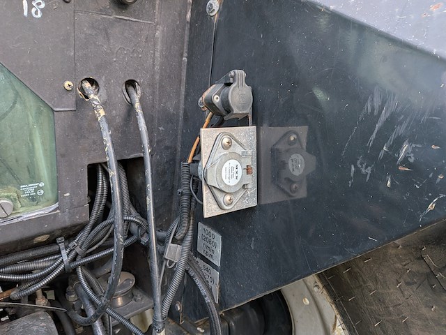 Land- of bosbouwtrekker, valmet, 6300, 1986 - afbeelding 15 van  42