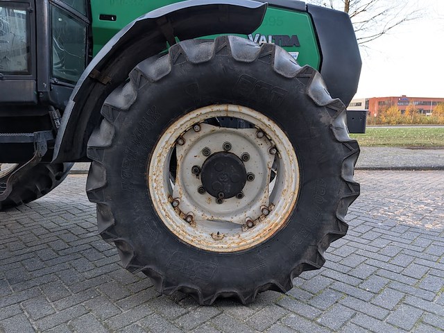 Land- of bosbouwtrekker, valmet, 6300, 1986 - afbeelding 17 van  42