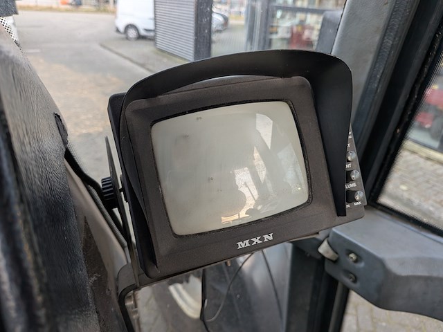 Land- of bosbouwtrekker, valmet, 6300, 1986 - afbeelding 29 van  42