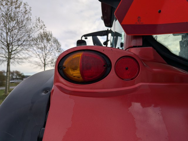 Land- of bosbouwtrekker, valtra, n142, 2013 - afbeelding 10 van  51