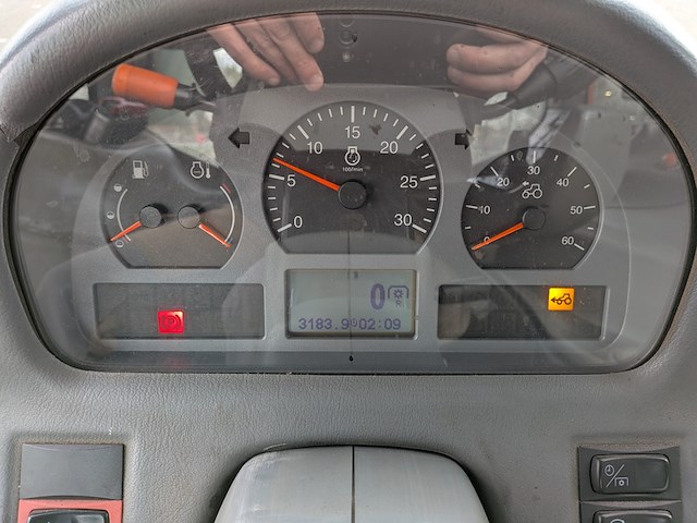 Land- of bosbouwtrekker, valtra, n142, 2013 - afbeelding 30 van  51