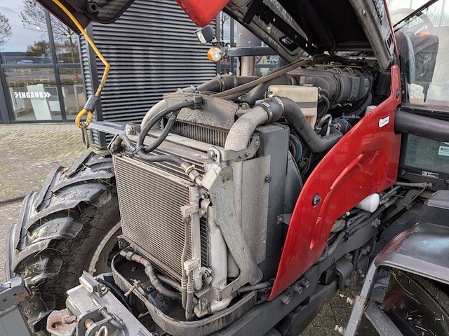 Land- of bosbouwtrekker, valtra, n142, 2013 - afbeelding 42 van  51