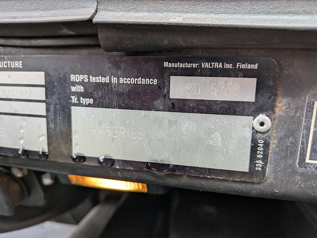 Land- of bosbouwtrekker, valtra, n142, 2013 - afbeelding 47 van  51