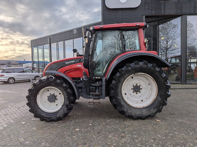 Land- of bosbouwtrekker, valtra, n142, 2013 - afbeelding 50 van  51