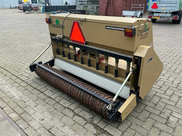Land pride os1572 doorzaaimachine - afbeelding 9 van  15