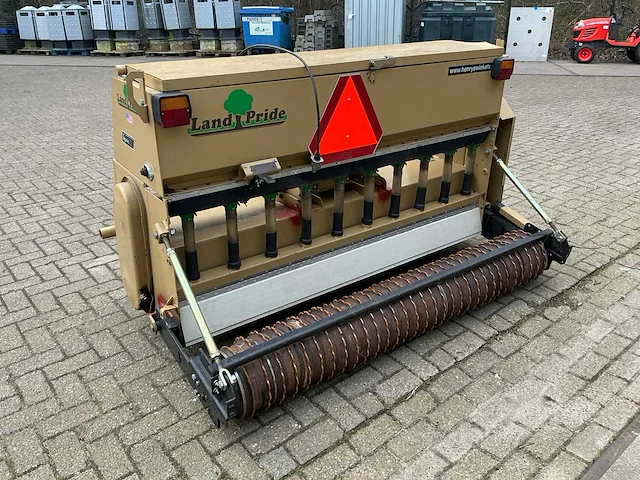 Land pride os1572 doorzaaimachine - afbeelding 10 van  15