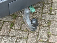 Land rover - 2004 - discovery - 4.4 v8 hse - 84-gxf-6 - afbeelding 3 van  18