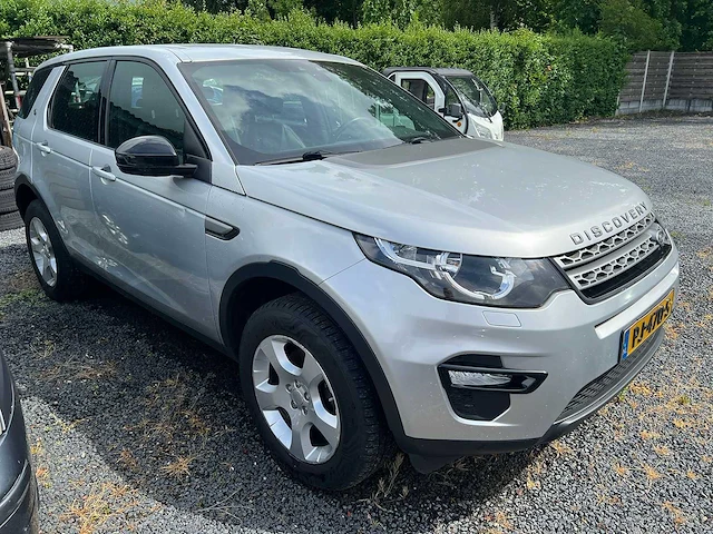 Land rover - 2017 - discovery sport - 2.0 ed4 ec us pure - pj-470-s - afbeelding 8 van  15