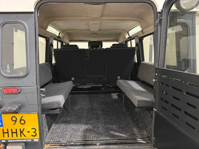 Land rover - defender - 110 - oldtimer - 1983 - afbeelding 9 van  37