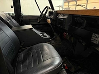 Land rover - defender - 110 - oldtimer - 1983 - afbeelding 17 van  37