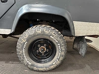 Land rover - defender - 110 - oldtimer - 1983 - afbeelding 29 van  37