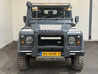 Land rover - defender - 110 - oldtimer - 1983 - afbeelding 34 van  37