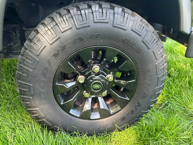 Land rover - defender - 2.2 d sw 90" - bedrijfswagen - nieuwe apk - afbeelding 15 van  23